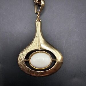 Vintage Retro Vessel Teardrop Pendant Necklace Cabochon Mixed Gold Tone 18.5in